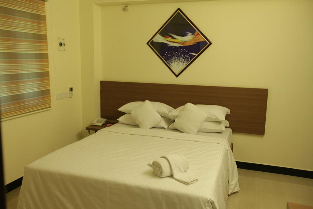 Aakash Inn Tiruvannamalai Room photo