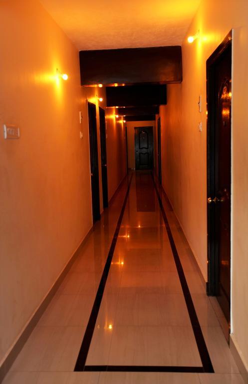 Aakash Inn Tiruvannamalai Exterior photo